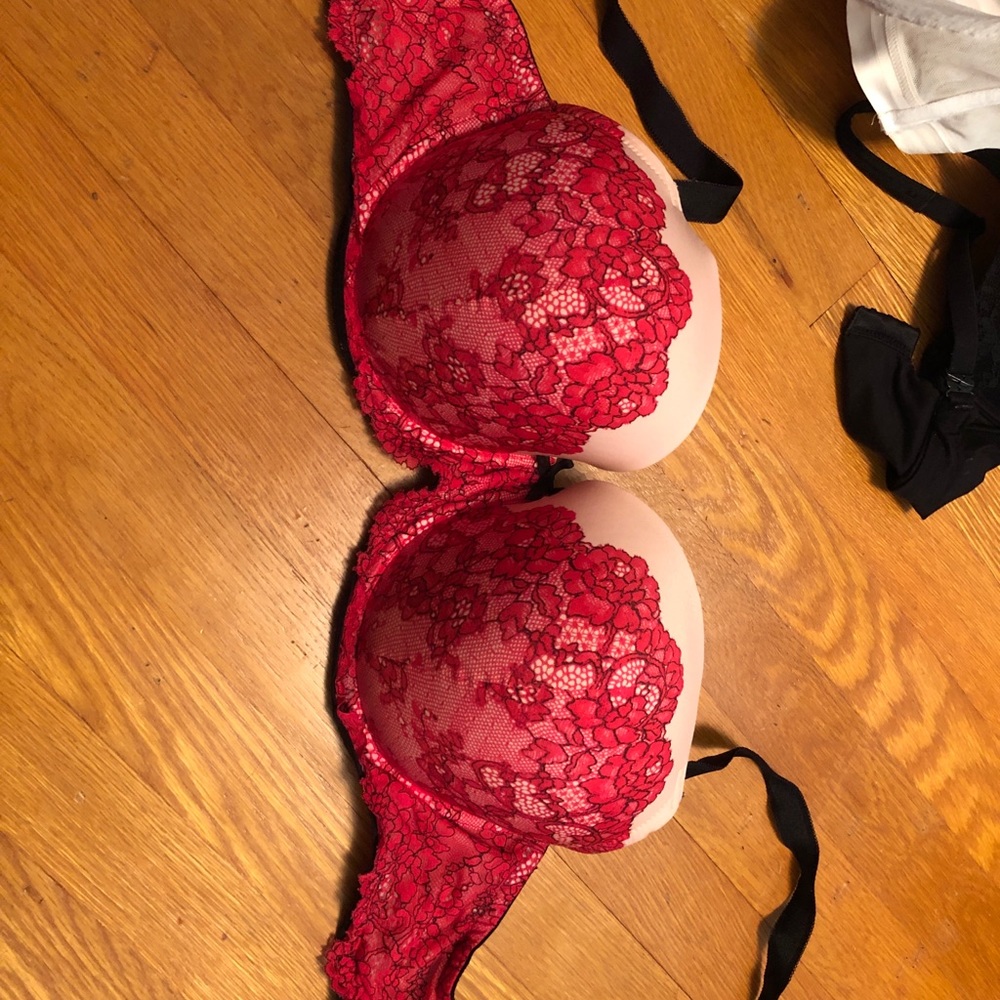Victoria’s Secret Demi Bra